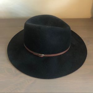 Hinge Wide Brim Felt Hat